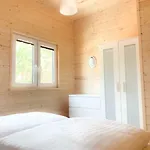 Aj *